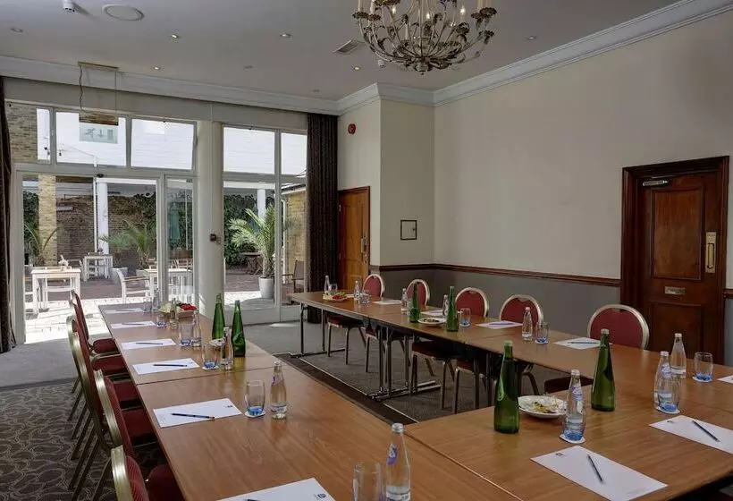 בית מלון כפרי Best Western Ship