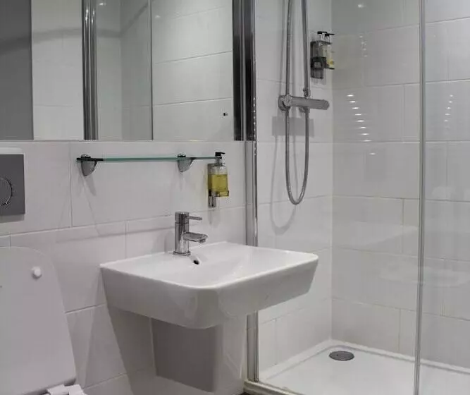 בית מלון כפרי Blue Boar