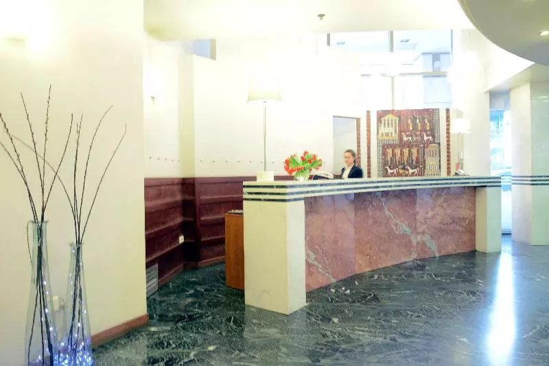 Dorian Inn Sure Hotel Collection By Best Western