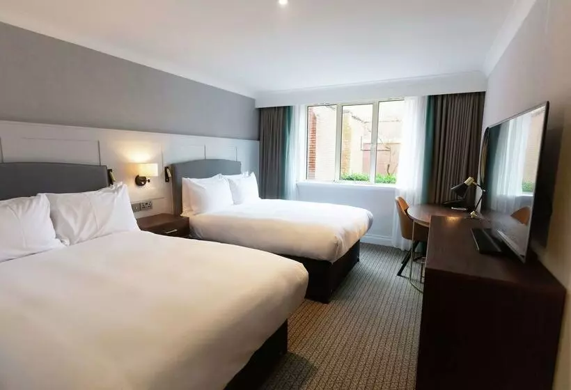 호텔 Doubletree By Hilton St. Anne's Manor