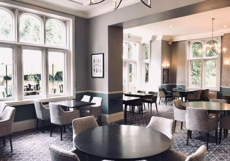 호텔 Doubletree By Hilton St. Anne's Manor