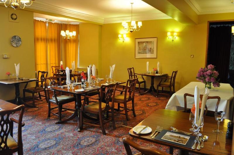 Hotelli Knipoch House