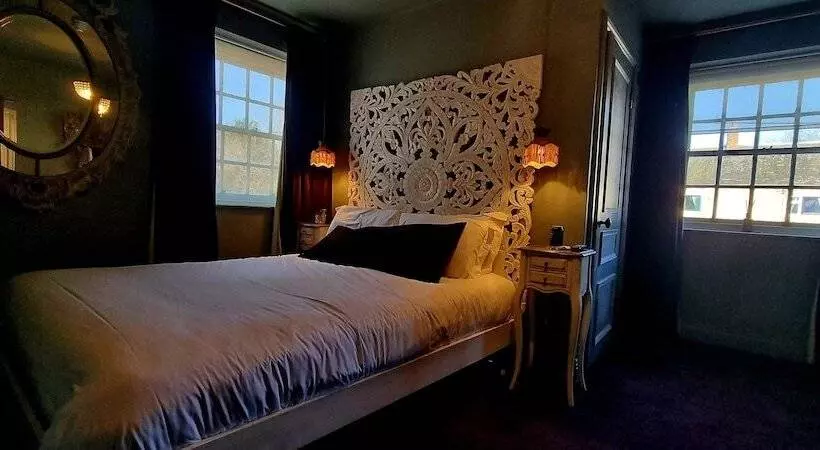 호텔 Le Petit Chateau & William De Percy