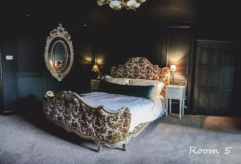 호텔 Le Petit Chateau & William De Percy