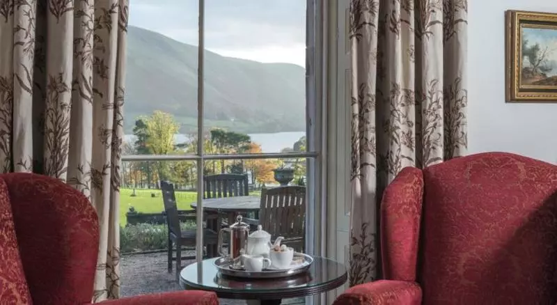 Отель Macdonald Leeming House