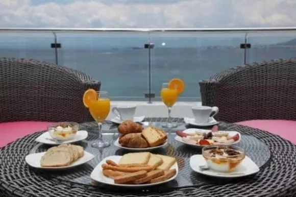 호텔 Messinian Bay