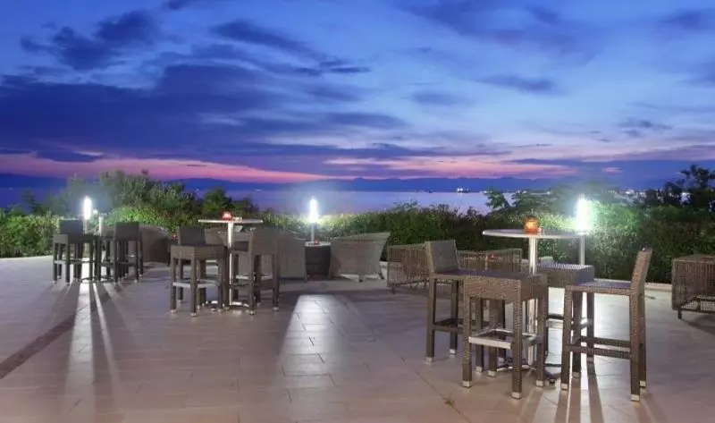 호텔 Messinian Bay