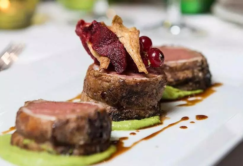 Отель Park House