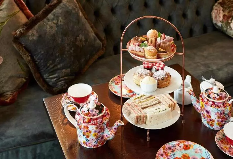 هتل The Clermont London, Charing Cross