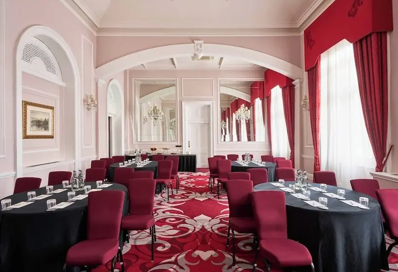 ホテル The Clermont London, Charing Cross