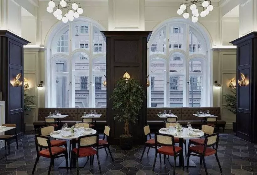 בית מלון כפרי The Midland