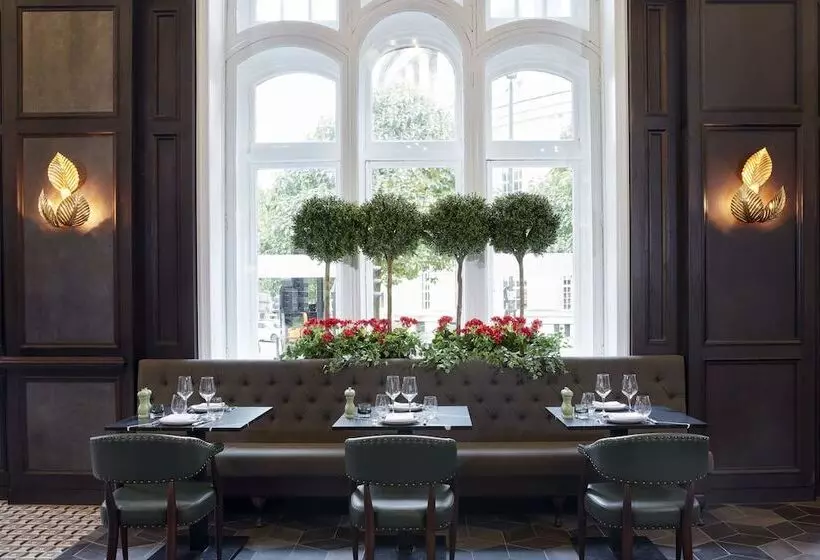 בית מלון כפרי The Midland