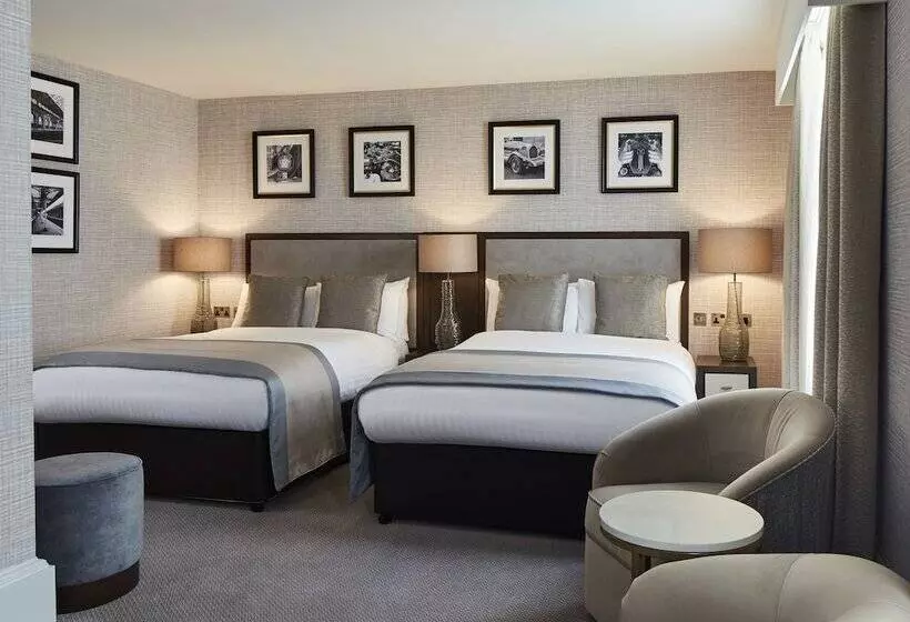 בית מלון כפרי The Midland