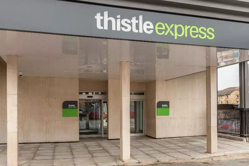 Отель Thistle Express London Luton