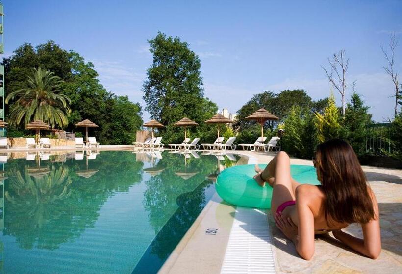 בית מלון כפרי Ariti Grand