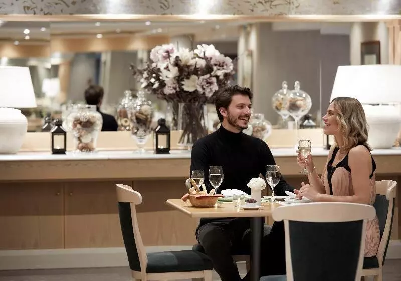 Hotelli Athens Zafolia