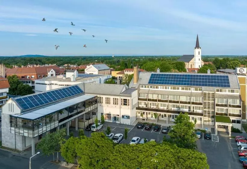 בית מלון כפרי Bodrog Wellness & Elix Spa