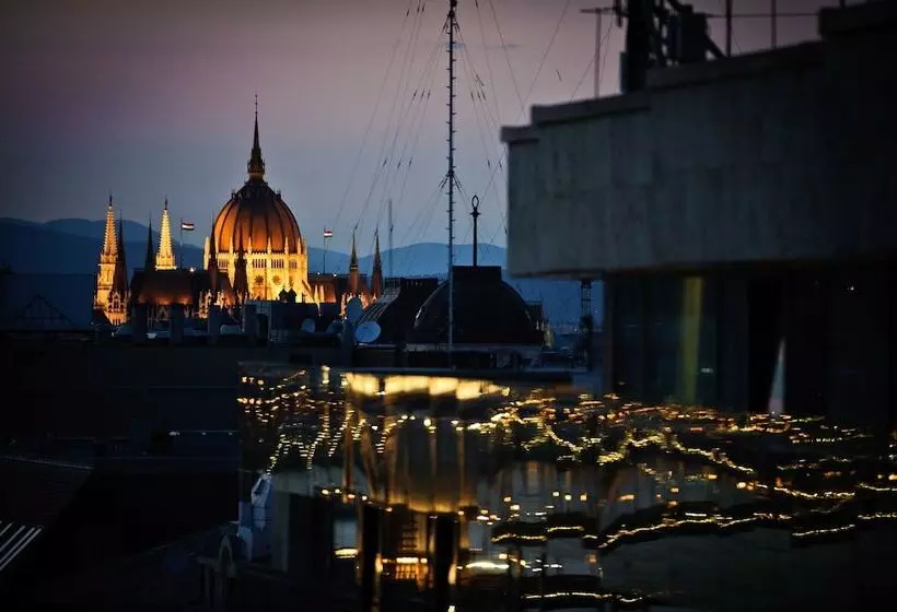 Hotel Budapest Marriott