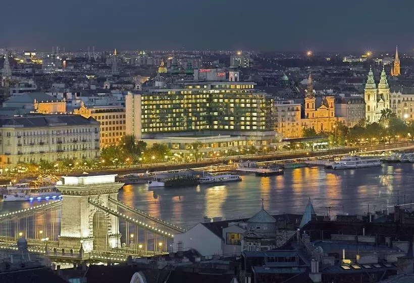 Hotel Budapest Marriott