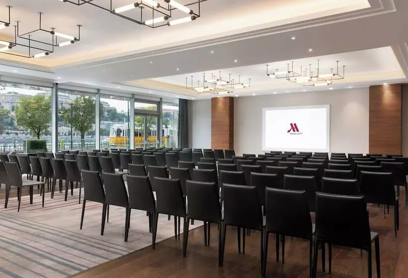 Hotel Budapest Marriott