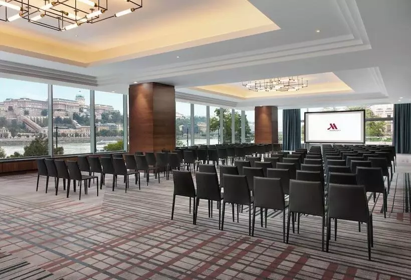 Hotel Budapest Marriott