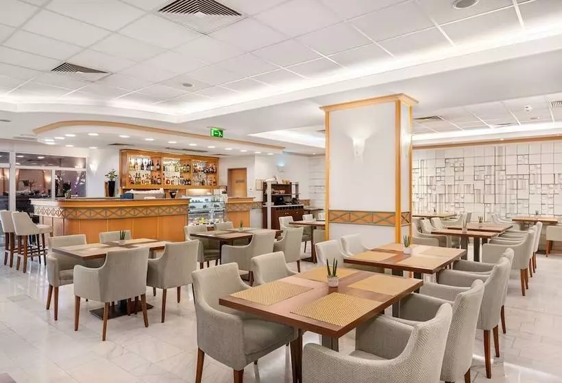 Danubius Hotel Arena