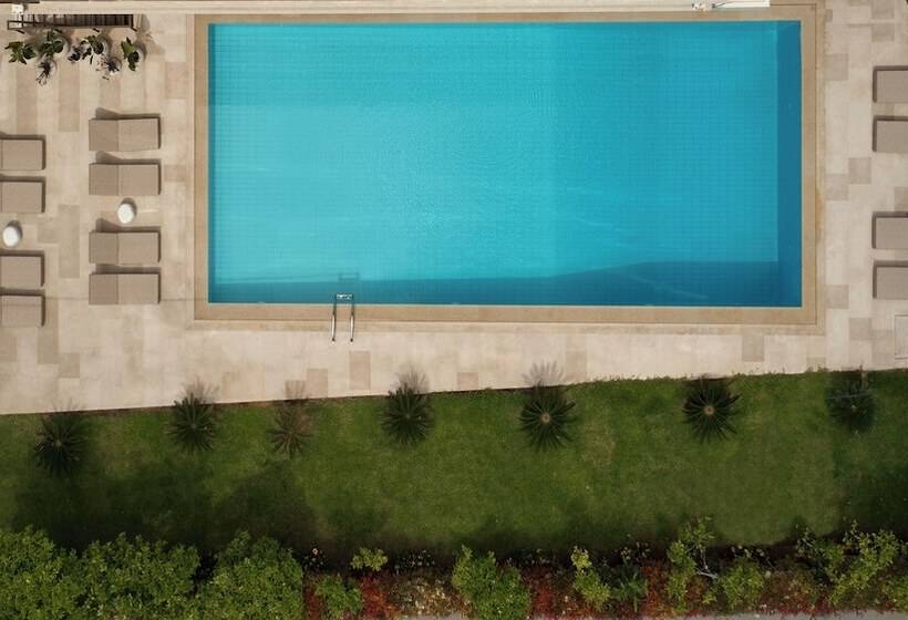 בית מלון כפרי Golden Sun