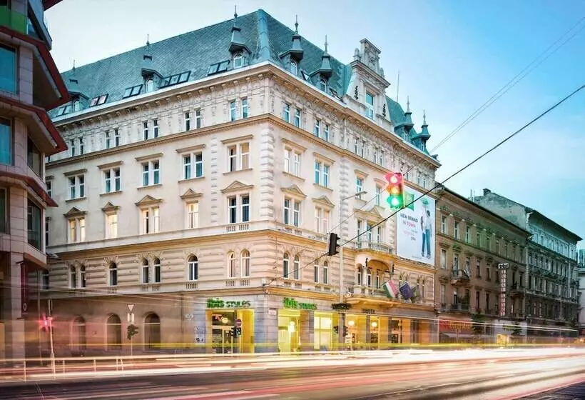 Hotel Ibis Styles Budapest Center