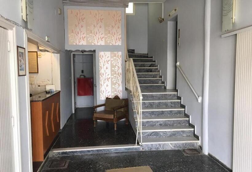 בית מלון כפרי Papasotiriou