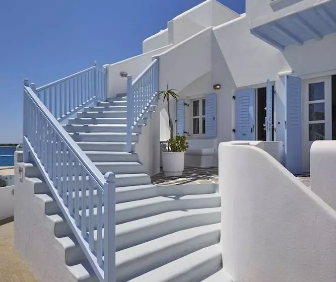 호텔 Petinos Beach