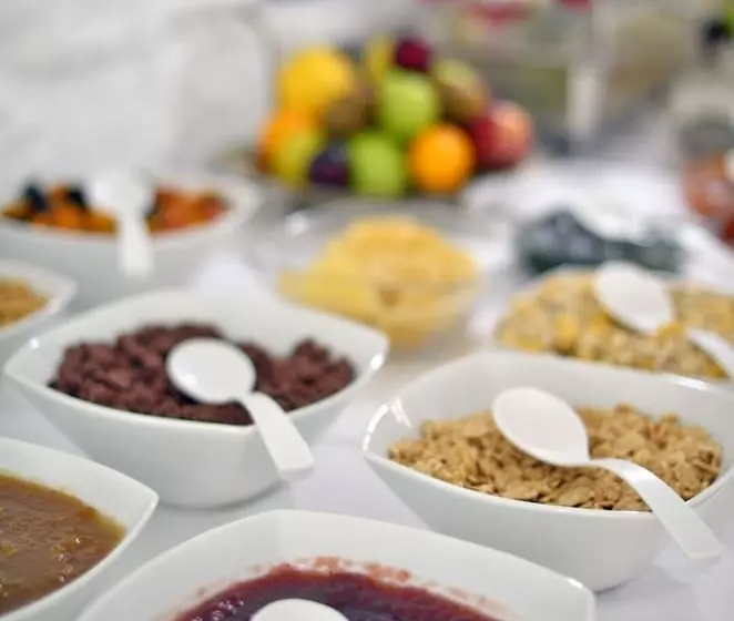 호텔 Petinos Beach