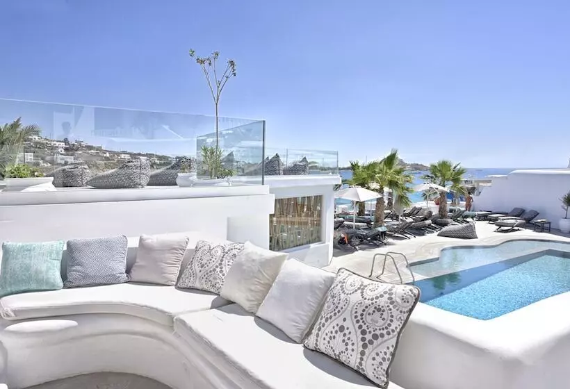 호텔 Petinos Beach