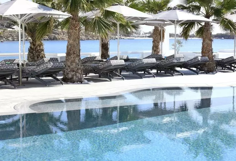 호텔 Petinos Beach