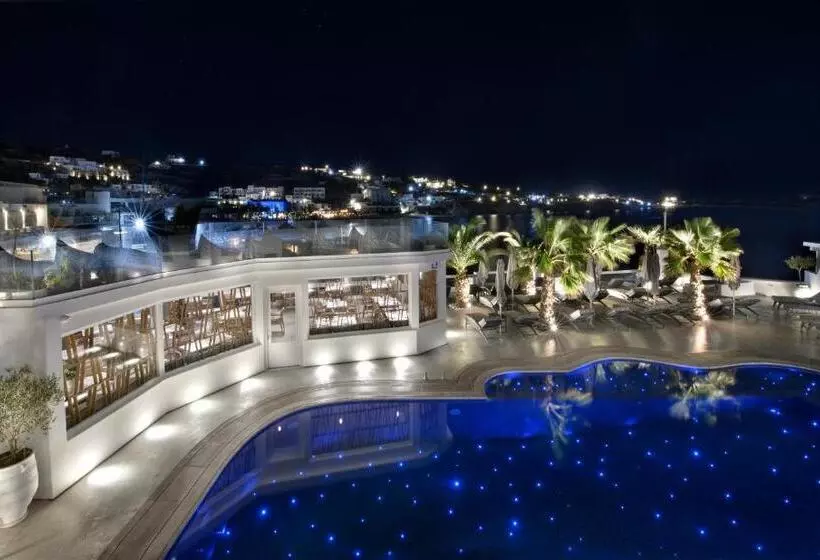 호텔 Petinos Beach