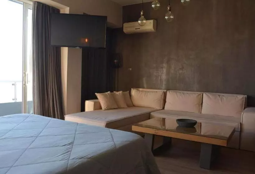 Hotel Scorpios Sea Side