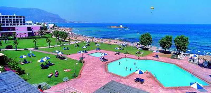 Отель Sirens Beach