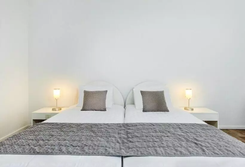 Отель Skiathos Palace