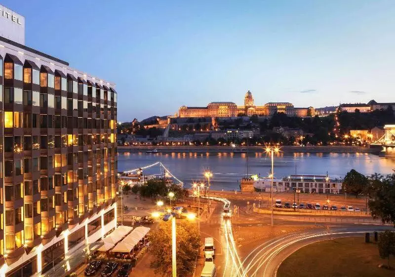 בית מלון כפרי Sofitel Budapest