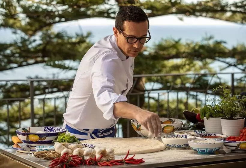 Anantara Convento di Amalfi Grand Hotel