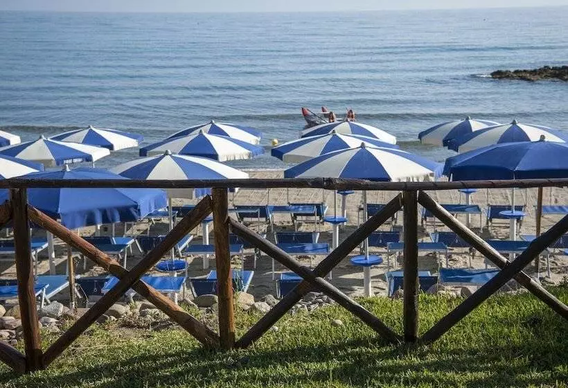 فندق Baia Del Capitano