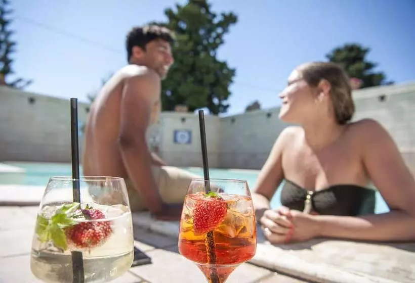 فندق Baia Del Capitano