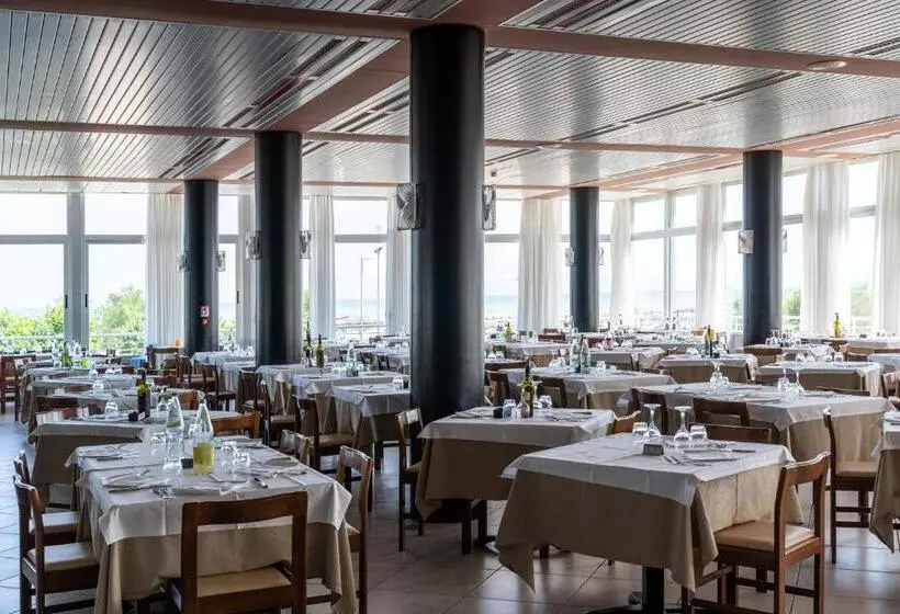 בית מלון כפרי Cormoran