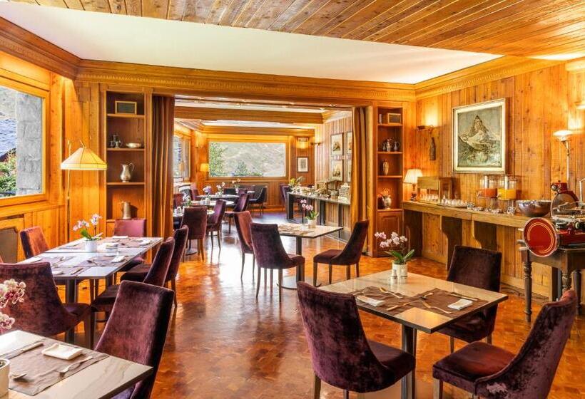 هتل Hermitage Relais & Châteaux