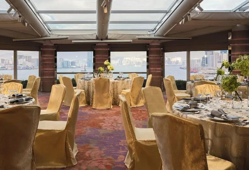 هتل Renaissance Hong Kong Harbour View
