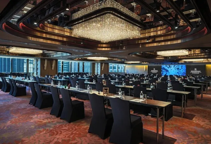هتل Renaissance Hong Kong Harbour View