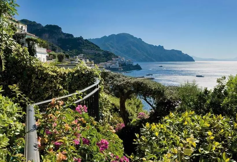 ホテル Santa Caterina