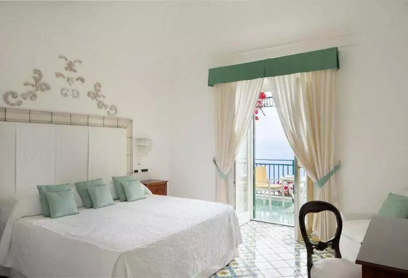 ホテル Santa Caterina