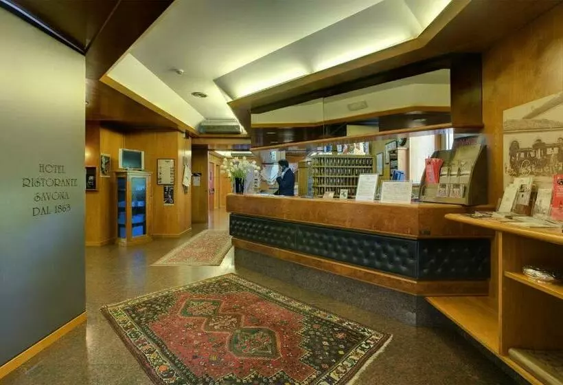 فندق Savona