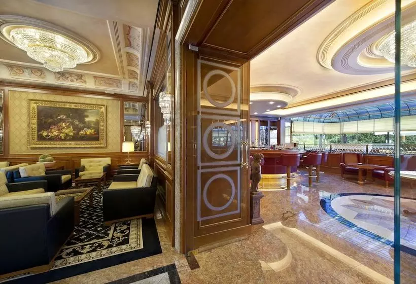 בית מלון כפרי Simplon