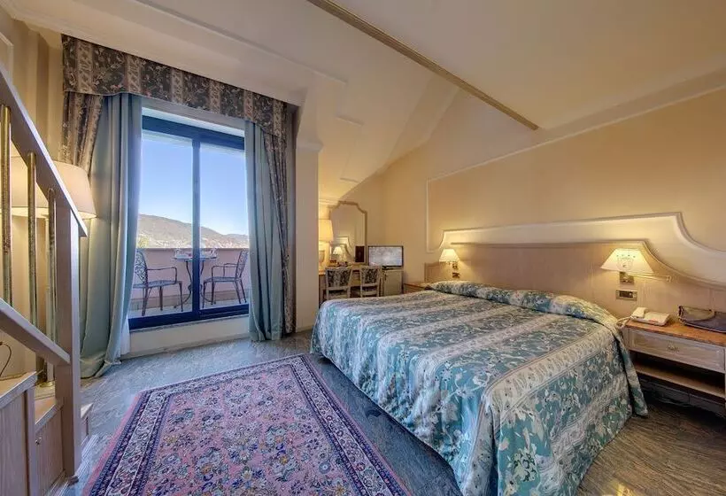 בית מלון כפרי Simplon